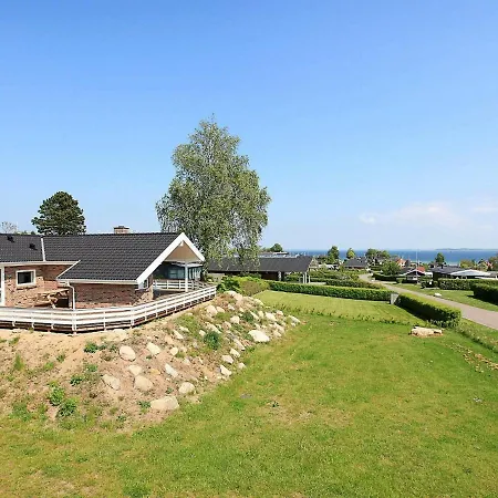 8 Person In Tatil Evi Hejls