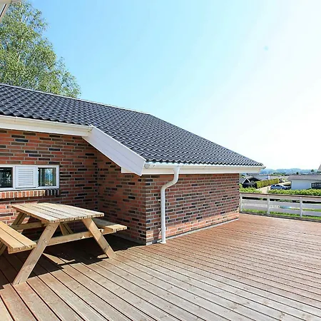 Panoramic Retreat In Hejlsminde - By Traum Feriehus *